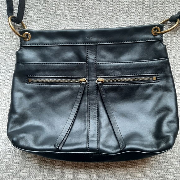 Fossil Caitlyn Genuine Leather Crossbody Purse - Picture 2 of 8